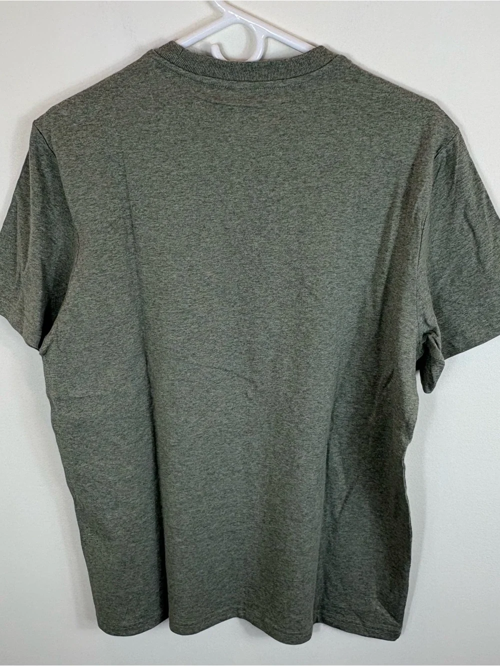 EVERLANE Organic Cotton Pocket Tee Shirt - Picture 2 of 7